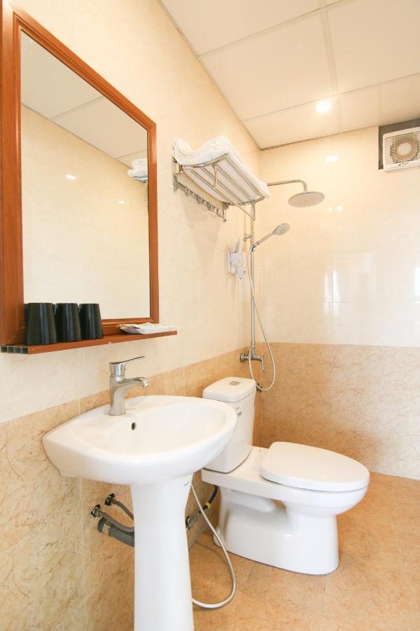 Ling Hotel Ha Long Dış mekan fotoğraf